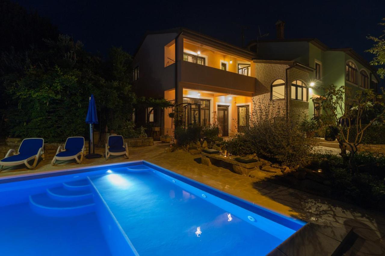 Villa Margerita With Private Pool, Yard And Parking Каштелир Екстер'єр фото
