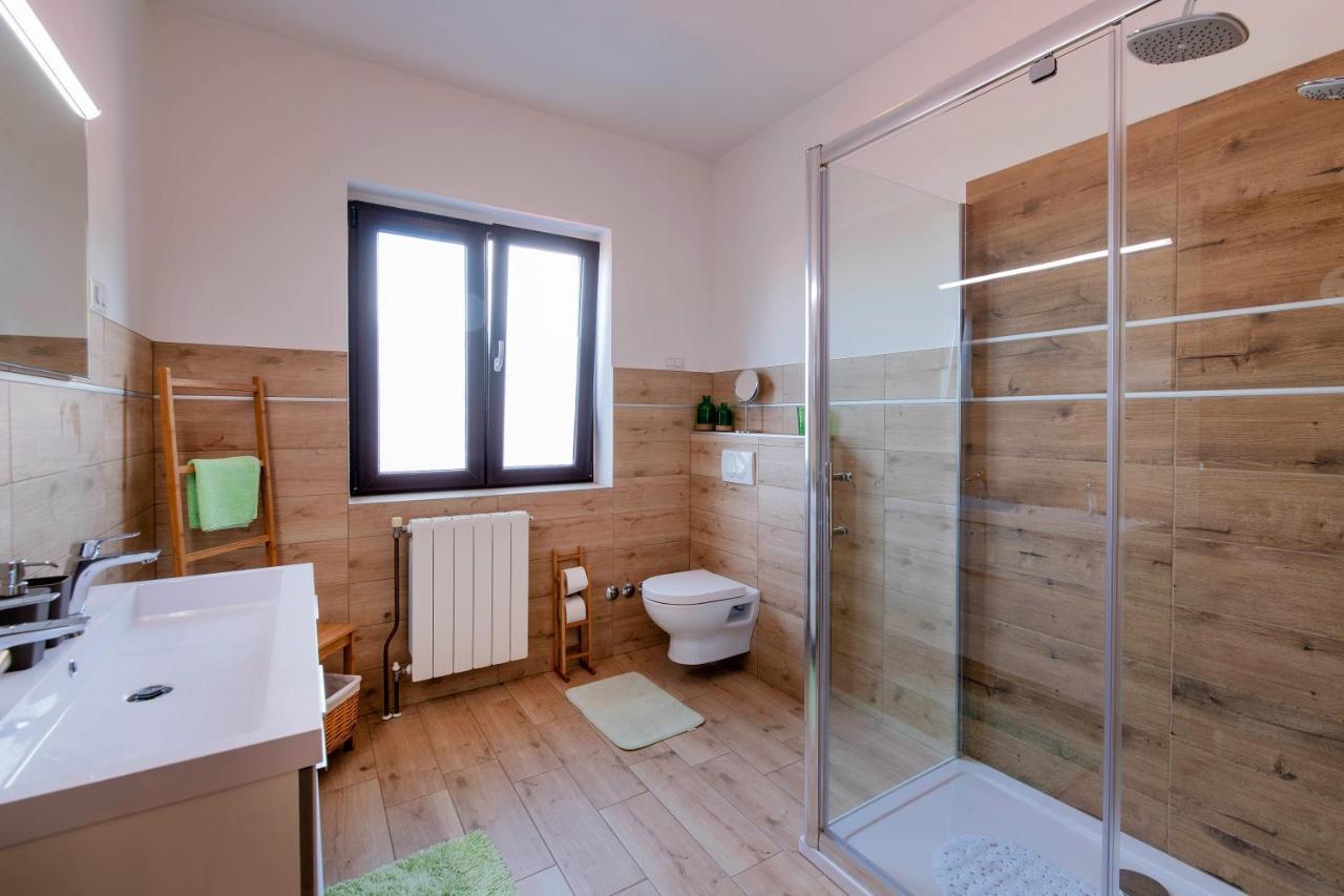 Villa Margerita With Private Pool, Yard And Parking Каштелир Екстер'єр фото