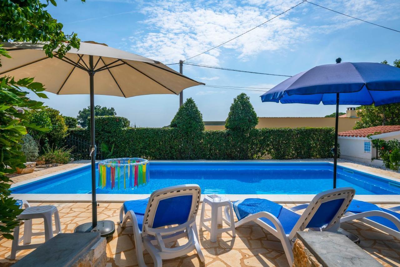Villa Margerita With Private Pool, Yard And Parking Каштелир Екстер'єр фото