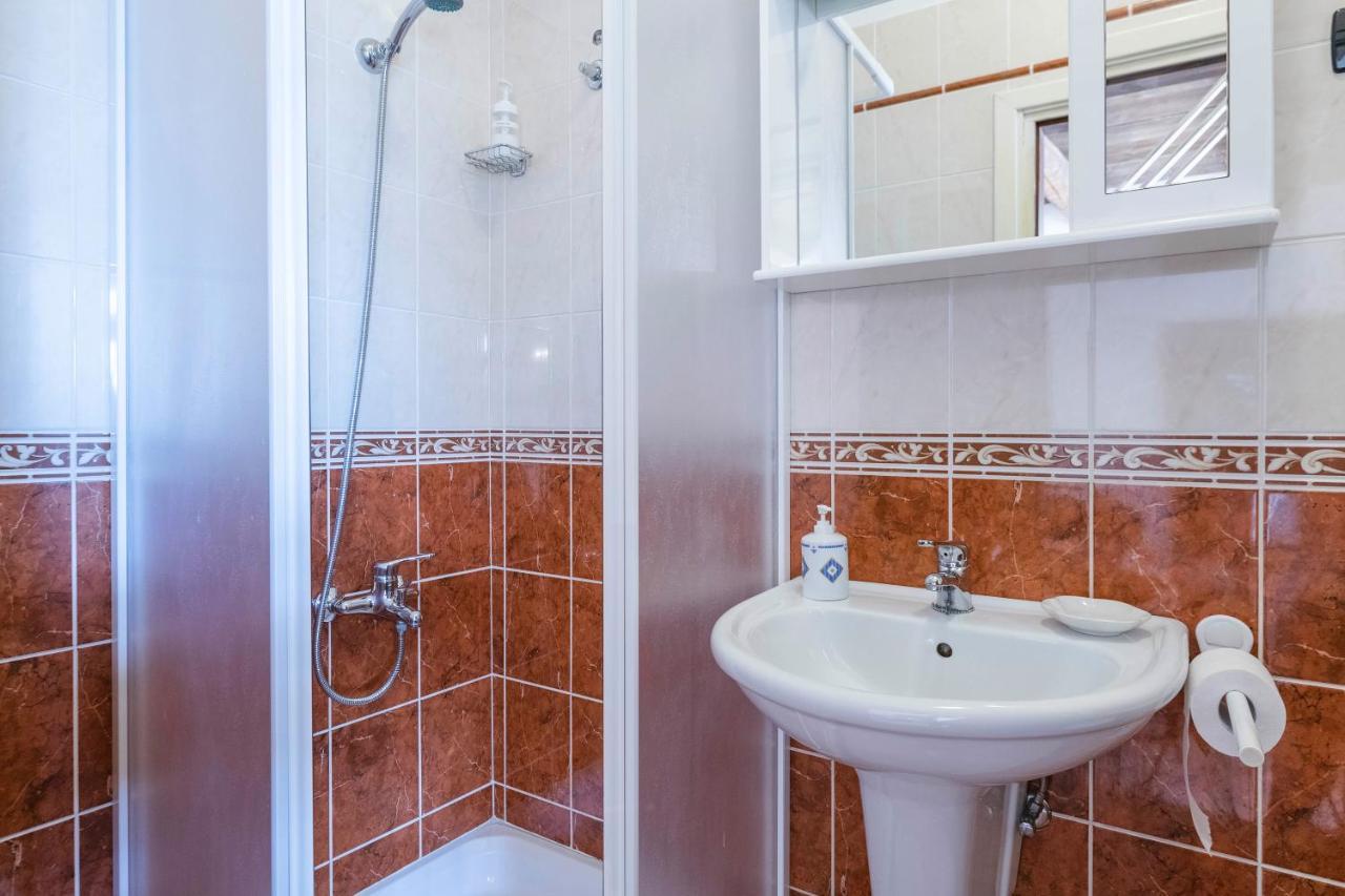 Villa Margerita With Private Pool, Yard And Parking Каштелир Екстер'єр фото